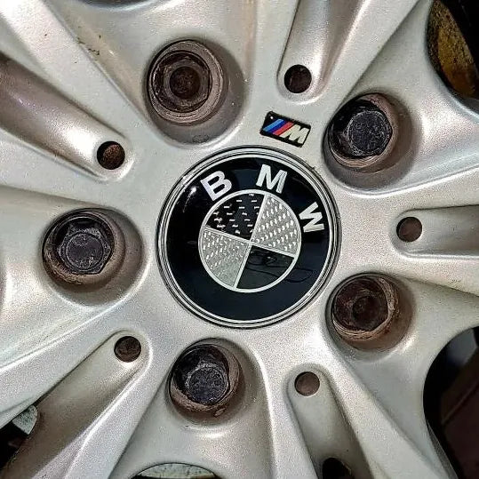 BMW Centrumkåpor Kolfiber Svart/vit 68mm